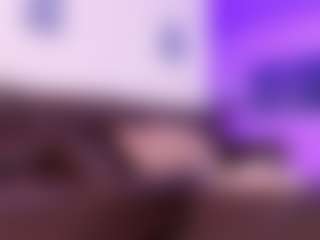 Lara Giraldo's Live Sex Cam Show