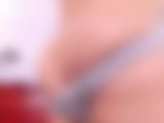 Lara Giraldo's Live Sex Cam Show