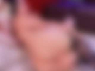 Lara Giraldo's Live Sex Cam Show