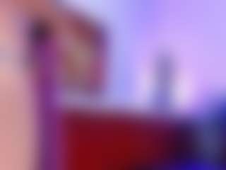 Lara Giraldo's Live Sex Cam Show