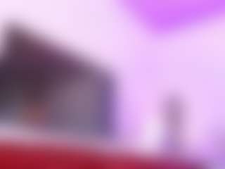 Lara Giraldo's Live Sex Cam Show