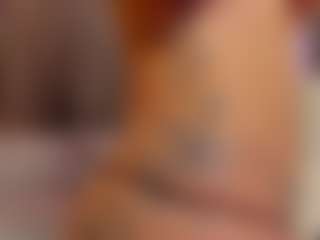 Live cam show with Sarah - Suck on liverealitysex.com