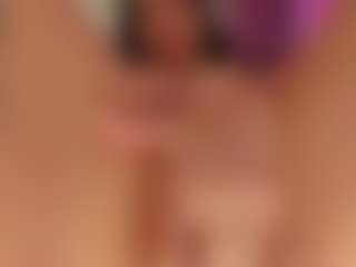 Live cam show with Sarah - Suck on liverealitysex.com