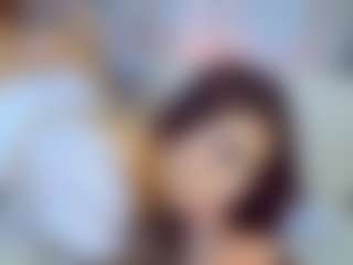Live cam show with Sarah - Tattoos Brown Hair on Mixed Magazine Live