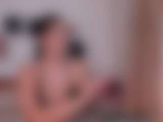 Live cam show with hannajohnsonx - Latina on Camsoda