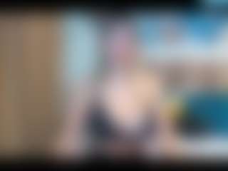 Live cam show with RaisaAllen - Curvy Middle Aged on Hubzter Live