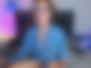 Live cam show with amandaseyfried19 - MILF on livesuperchat.net