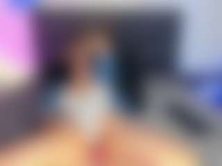 Live cam show with amandaseyfried19 - Cosplay Mature on Camsoda