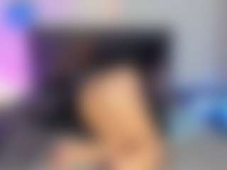 amandaseyfried19 MILF webcam performer live streaming