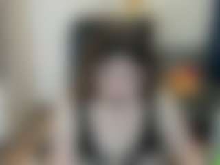 Live cam show with Rose - Oil on Camming Site