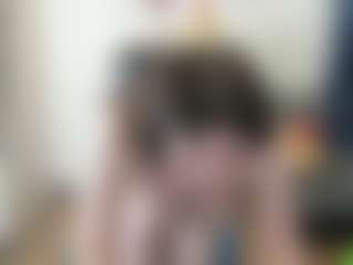 Live cam show with Rose - Bedroom on CamSodaAdn