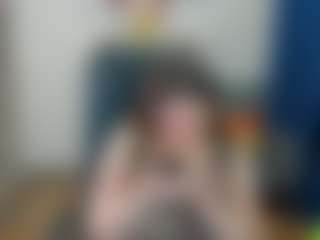Live cam show with Rose - Goth on googirlz