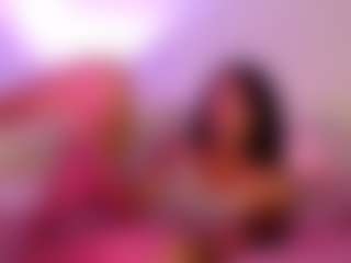 Live cam show with SkylaMartinez - Ebony College on Camsoda