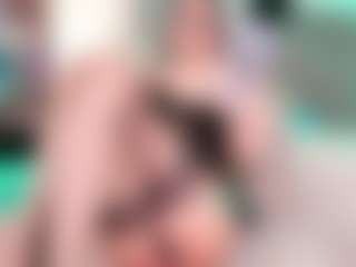 juliana-roble's Live Sex Cam Show