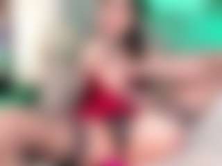 juliana-roble's Live Sex Cam Show