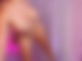 Live cam show with emyli_sw - Red Hair Amateur on Gym Cam Girls