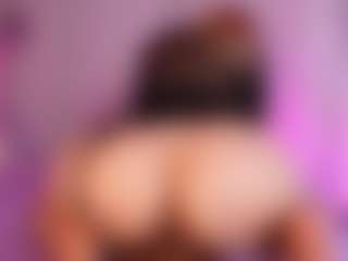 Live cam show with emyli_sw - BBW on 1on1-livenow