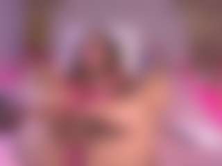 Live cam show with mssburbuja - Ebony MILF on Camsoda