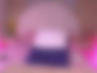 Live cam show with mssburbuja - Tease on Milfs Live