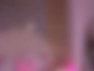 Live cam show with mssburbuja - Black Petite on https://playwithruby.com
