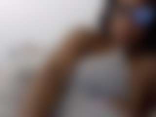 sassywithcurves100's Live Sex Cam Show