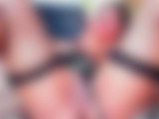 Mia_Stones's Live Sex Cam Show