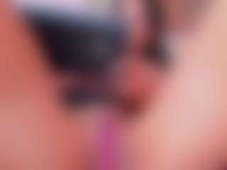 Mia_Stones's Live Sex Cam Show