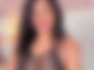 Live cam show with Mia_Stones - Shaved Pussy on CamwithHer