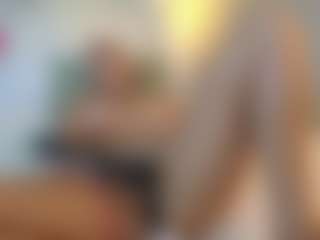 missjuliaa's Live Sex Cam Show