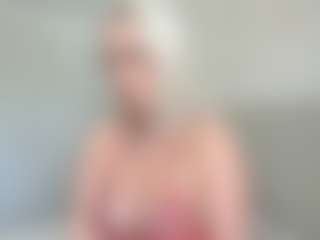 missjuliaa's Live Sex Cam Show