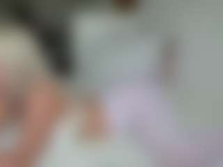 missjuliaa's Live Sex Cam Show