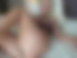 missjuliaa's Live Sex Cam Show