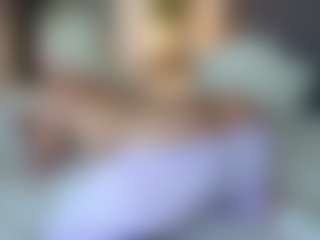 missjuliaa's Live Sex Cam Show