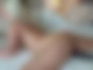 missjuliaa's Live Sex Cam Show