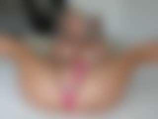 missjuliaa's Live Sex Cam Show