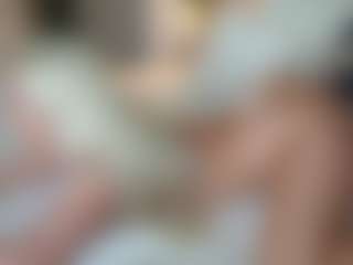 missjuliaa's Live Sex Cam Show