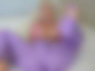 missjuliaa's Live Sex Cam Show