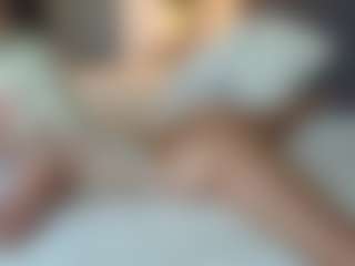 missjuliaa's Live Sex Cam Show
