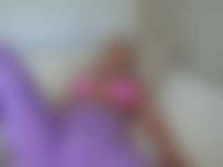 missjuliaa's Live Sex Cam Show
