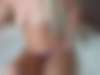 missjuliaa's Live Sex Cam Show