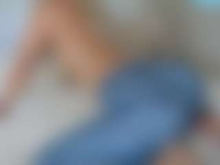missjuliaa's Live Sex Cam Show