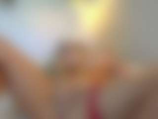 missjuliaa's Live Sex Cam Show