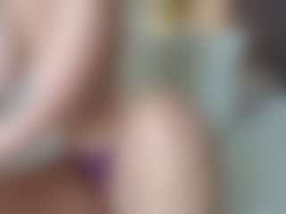 missjuliaa's Live Sex Cam Show