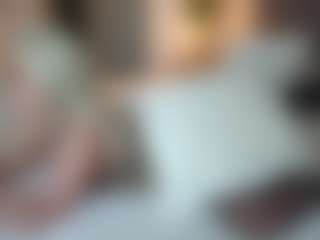 missjuliaa's Live Sex Cam Show
