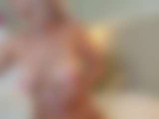 missjuliaa's Live Sex Cam Show