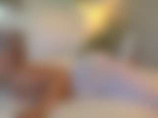 missjuliaa's Live Sex Cam Show