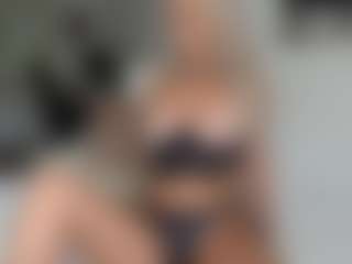 missjuliaa's Live Sex Cam Show