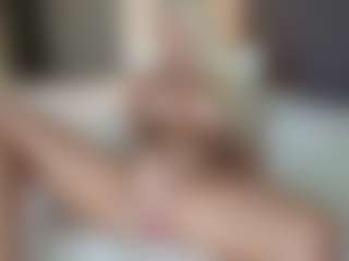 missjuliaa's Live Sex Cam Show