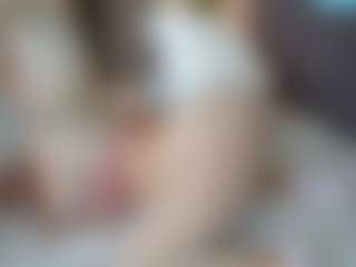missjuliaa's Live Sex Cam Show