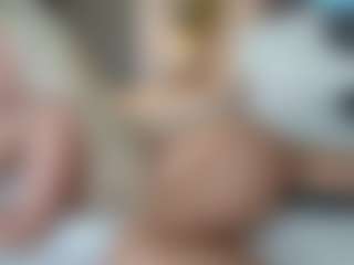 missjuliaa's Live Sex Cam Show